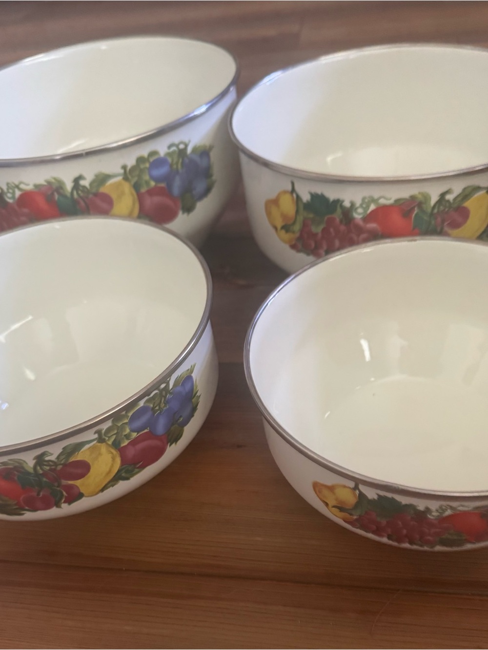 Metro Cream Ceramic Fruit-Trim Bowls with Silver Rim - Set of 4